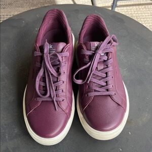 Women’s Burgundy Leather Casual Sneakers